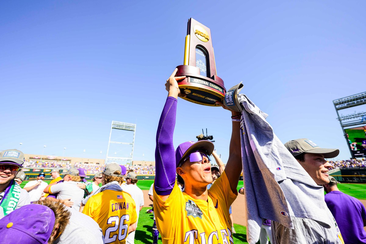 lsutaf's tweet image. The First Pitch Banquet Online Auction is live! Support the LSU Baseball Excellence Fund and bid on exclusive items, including 2025 CWS memorabilia and signed pieces by head coach Jay Johnson! 

Bid now: desktop.livesourceapp.com/home;county=Ea…