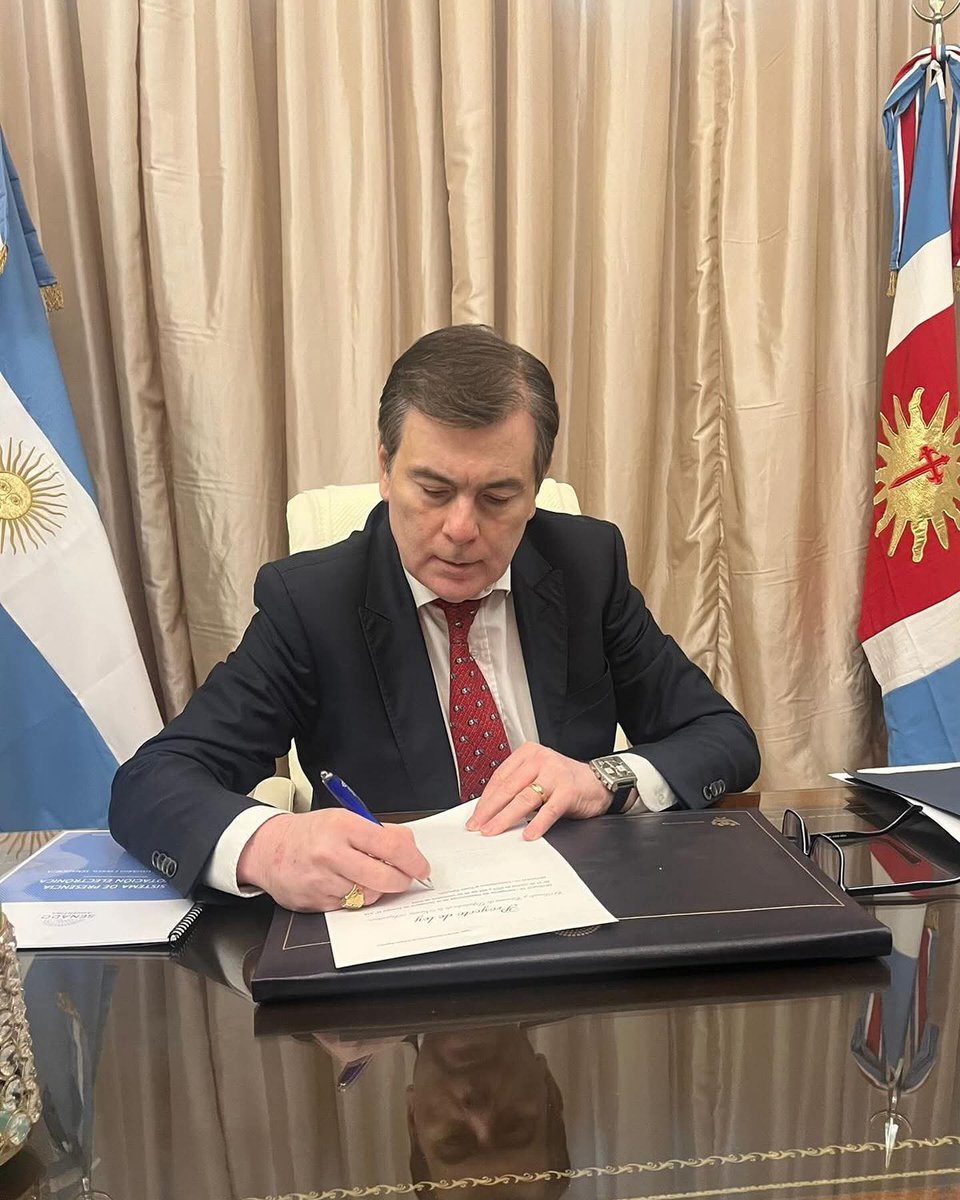 GZamoraSDE's tweet photo. #SenadoDeLaNacion Presenté un proyecto de ley para establecer tarifas especiales de energía eléctrica para el Norte Grande. Una medida necesaria que reconoce las desigualdades regionales y pretende garantizar el acceso a un servicio esencial en los meses de mayor consumo por las altas temperaturas. Defender tarifas justas es defender el federalismo y la igualdad de oportunidades en todo el país.
