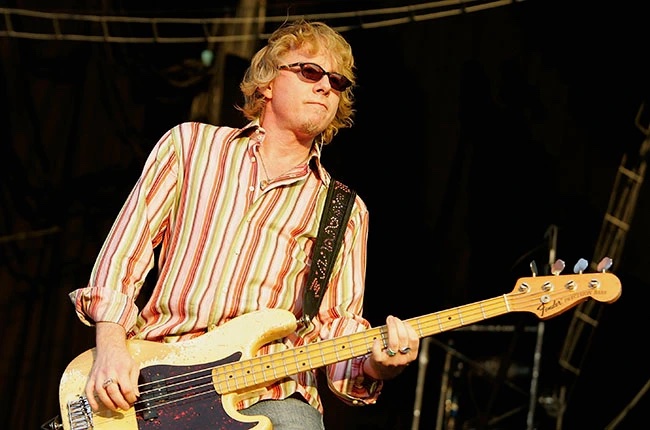 BassMagOnline's tweet photo. Happy Birthday to Mike Mills of R.E.M.! https://t.co/NPBwxv5D3N