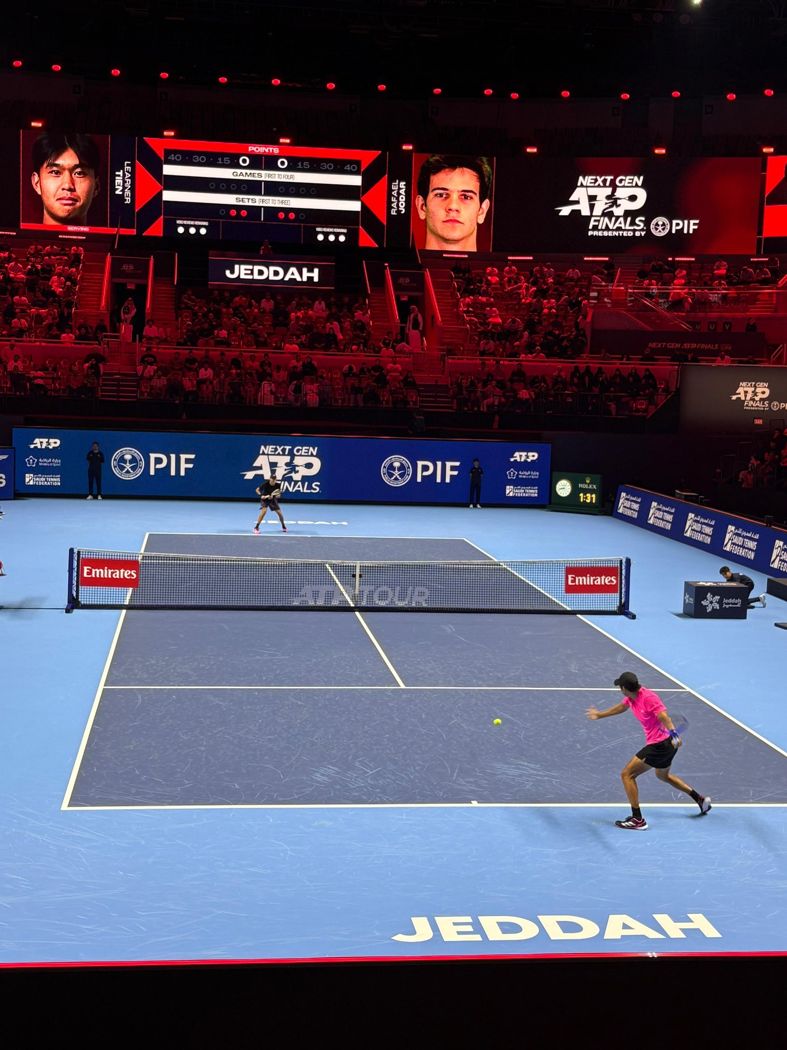 المرشح السابع الإسباني رفائيل خودار يعادل وصيف النسخة الماضية الأميركي ليرنر تين بشوطان لكلٍ منهما ويلعبان الشوط الختامي الآن #نهائيات_الجيل_القادم 