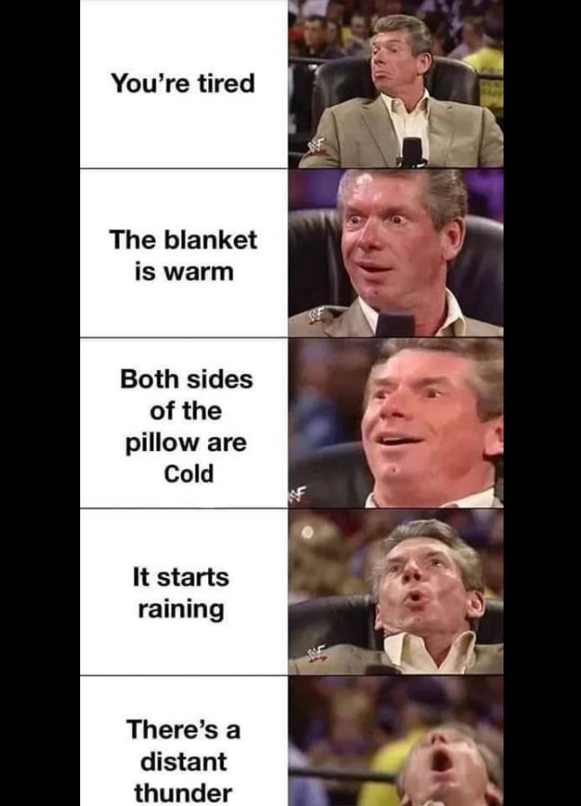 SpillTheMemes's tweet image. 😂