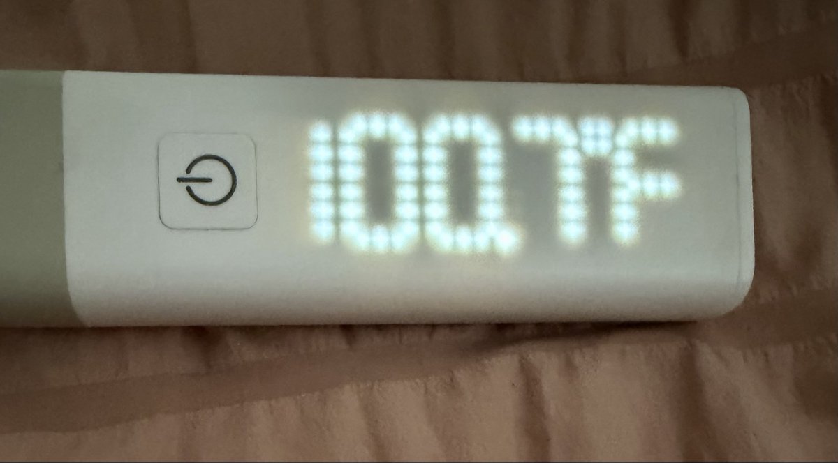 ReadHollyWood's tweet image. Trying out a new toy. 
Not bad considering I have a broken finger, sprained wrist &amp;amp; pneumonia.

@Smith_WessonInc Bodyguard 2.0
Decent carry option 
#2A #ProGun #NRA #GunRights