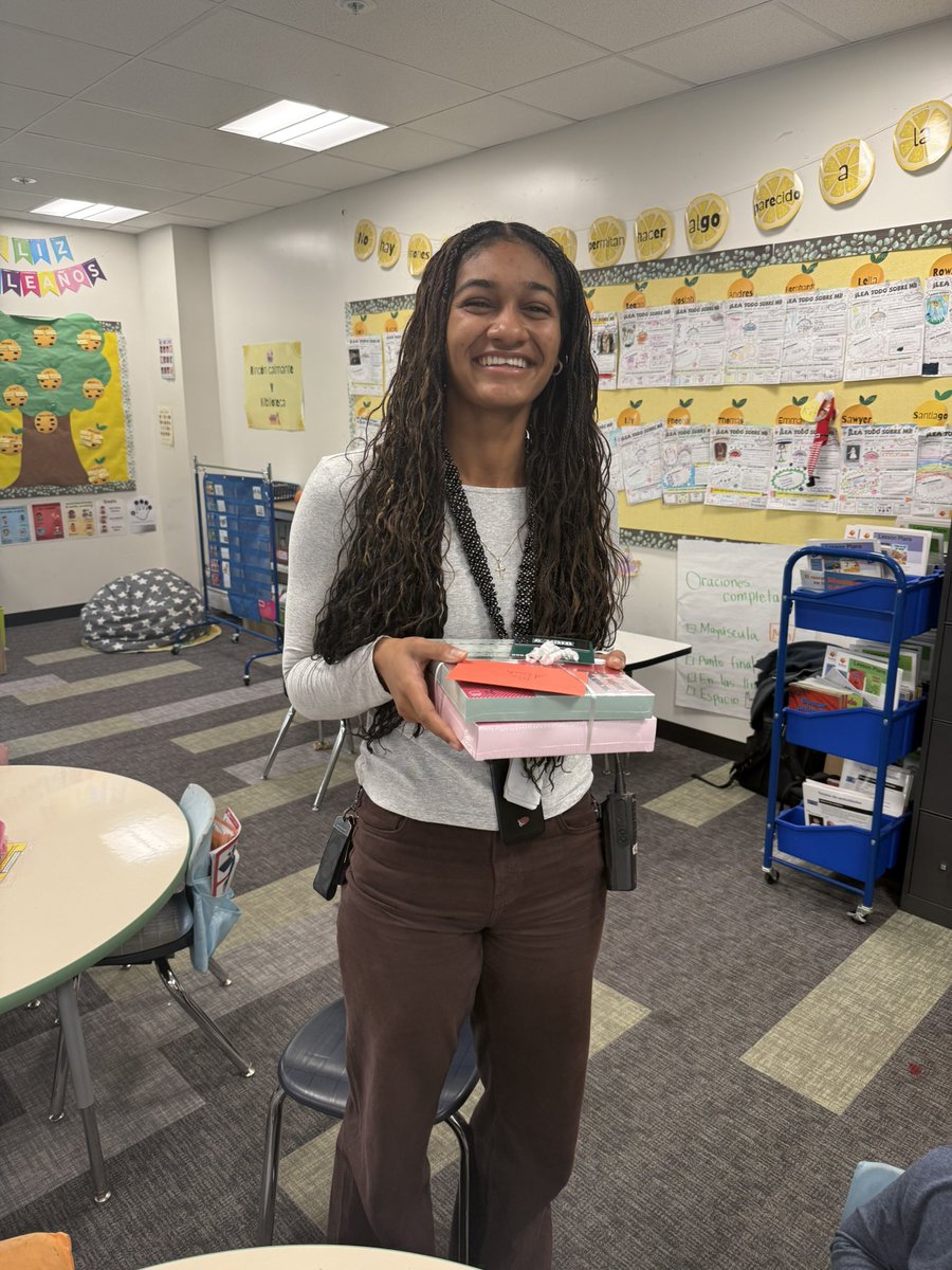 UTK-8 John Muir Language Academy tweet media