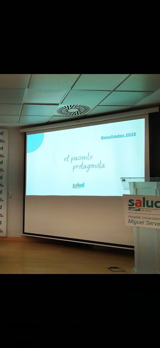 AsemAragon's tweet photo. 🏥 @AsemAragon asiste a la jornada de resultados de El Paciente Protagonista 2025 del H. Universitario Miguel Servet #zaragoza en el que participamos en el mes de febrero. ✍️También se ha conocido el cronograma de sesiones previsto para 2026. #pacienteprotagonista https://t.co/Jve9RR6vrh