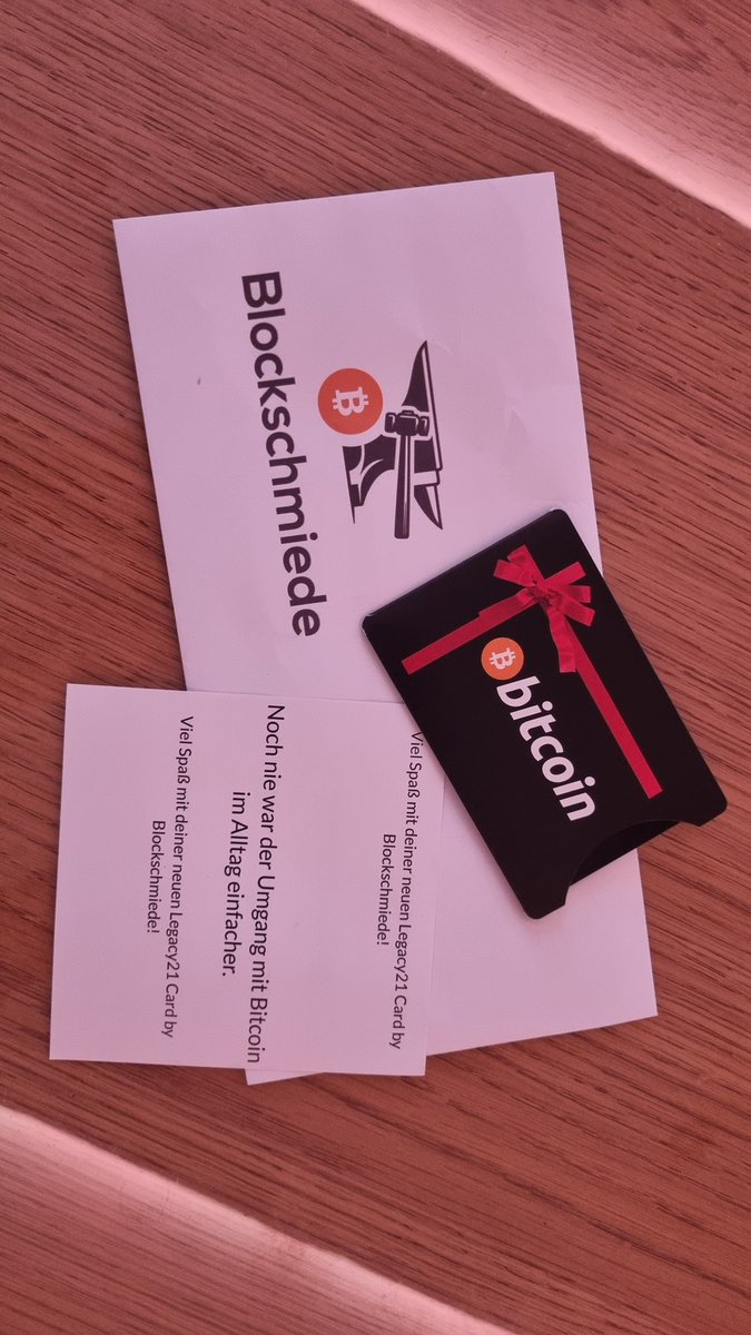 Vielen Dank <a href="/Blockschmiede21/">Blockschmiede</a> 

Durch eure Gewinnaktion, habe ich eine super Möglichkeit, #Bitcoin zu verschenken, entdeckt! 
Ich werde das mit einer 2. Karte testen (aufladen / bezahlen) und dann unserem örtl. Meetup vorstellen. Danke für diesen netten Gewinn!