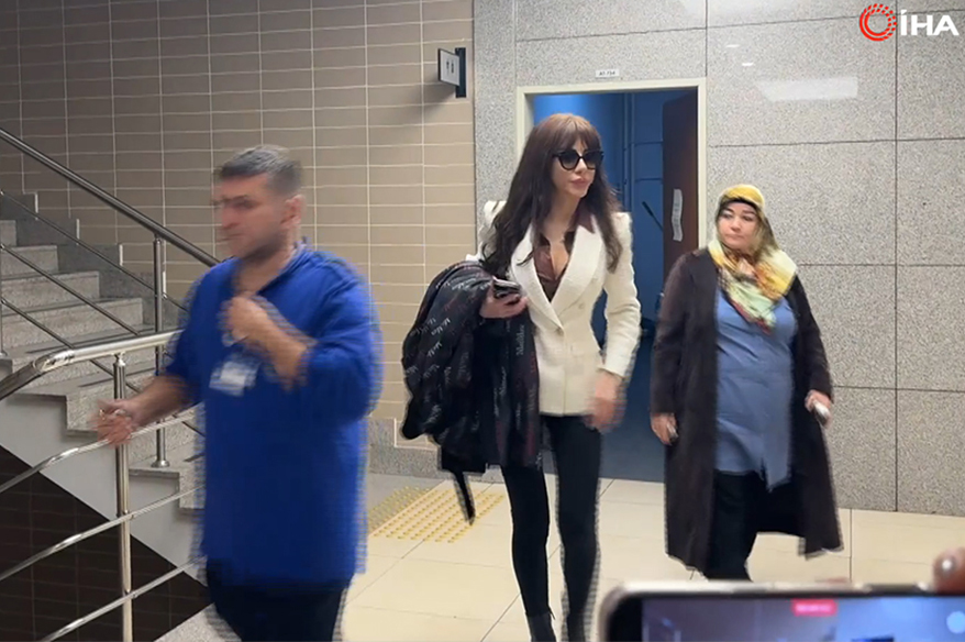 Spiker Ela Rümeysa Cebeci tutuklandı
iha.com.tr/istanbul-haber…