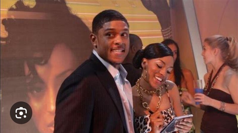 BlockTopickz's tweet image. Derwin Davis (Pooch Hall) and Drew Sidora reunite in the stage play “Standing on Business”