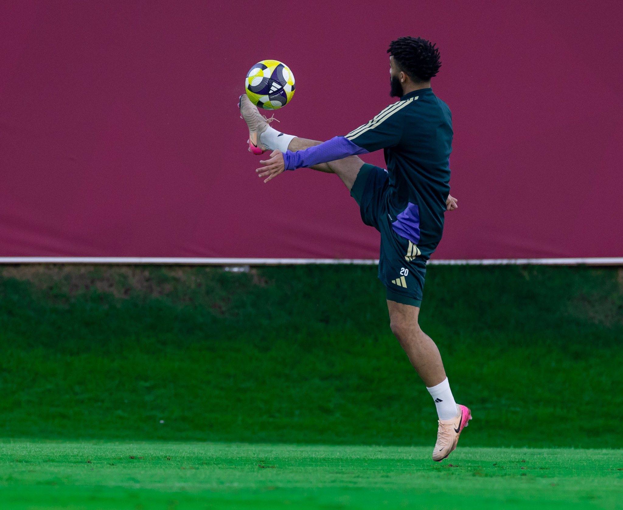 البلاد | معاك يالأخضر الأخضر يختتم استعداده لمواجهة الإمارات في ختام مشاركته بـ كأس العرب. صحيفة البلاد | المنتخب السعودي | كأس العرب | | السعودية الإمارات | 