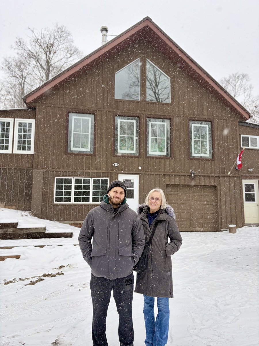 Nadia Gundert tweet media