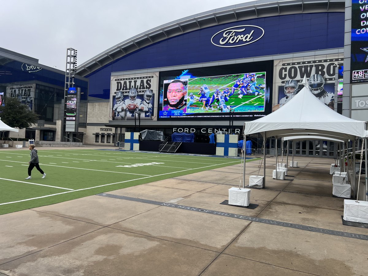 Fanfest location tomorrow.  Our@missouristate pep rally overlooks this field.  Party starts at 4pm.  Go Bears! ⁦<a href="/MoStateFootball/">Missouri State Football</a>⁩