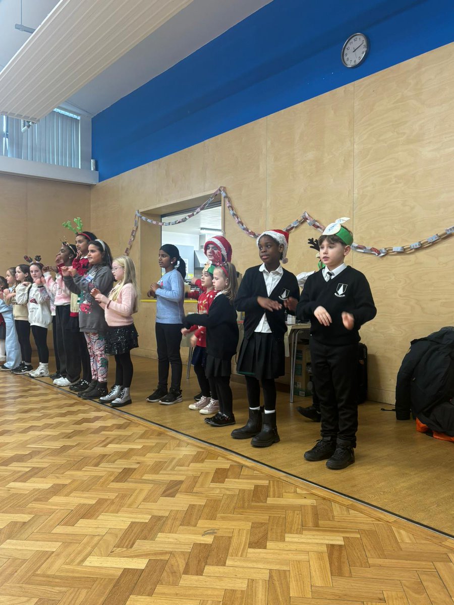 St Jacinta tweet media