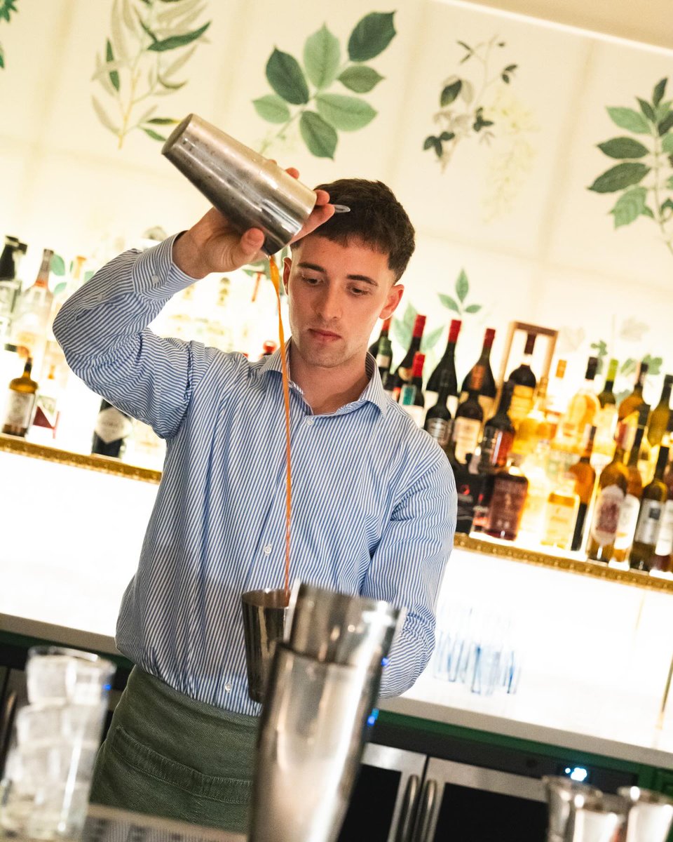 Four Seasons Firenze tweet media