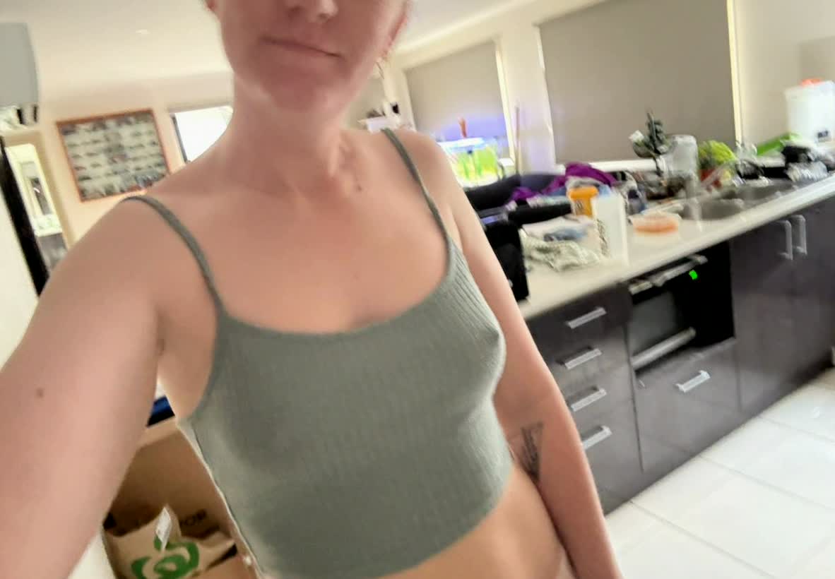 lilcutemeg's tweet photo. @Its_NataliaRose lets be friends? https://t.co/s5KwWjBwGG