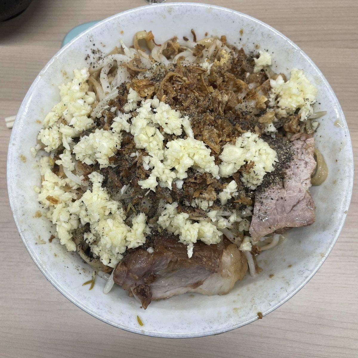 【ニンニクマシマシ⭐︎】 ニッスイ『わが家の麺自慢』に新商品「ニンニクマシマシ 豚まぜそば