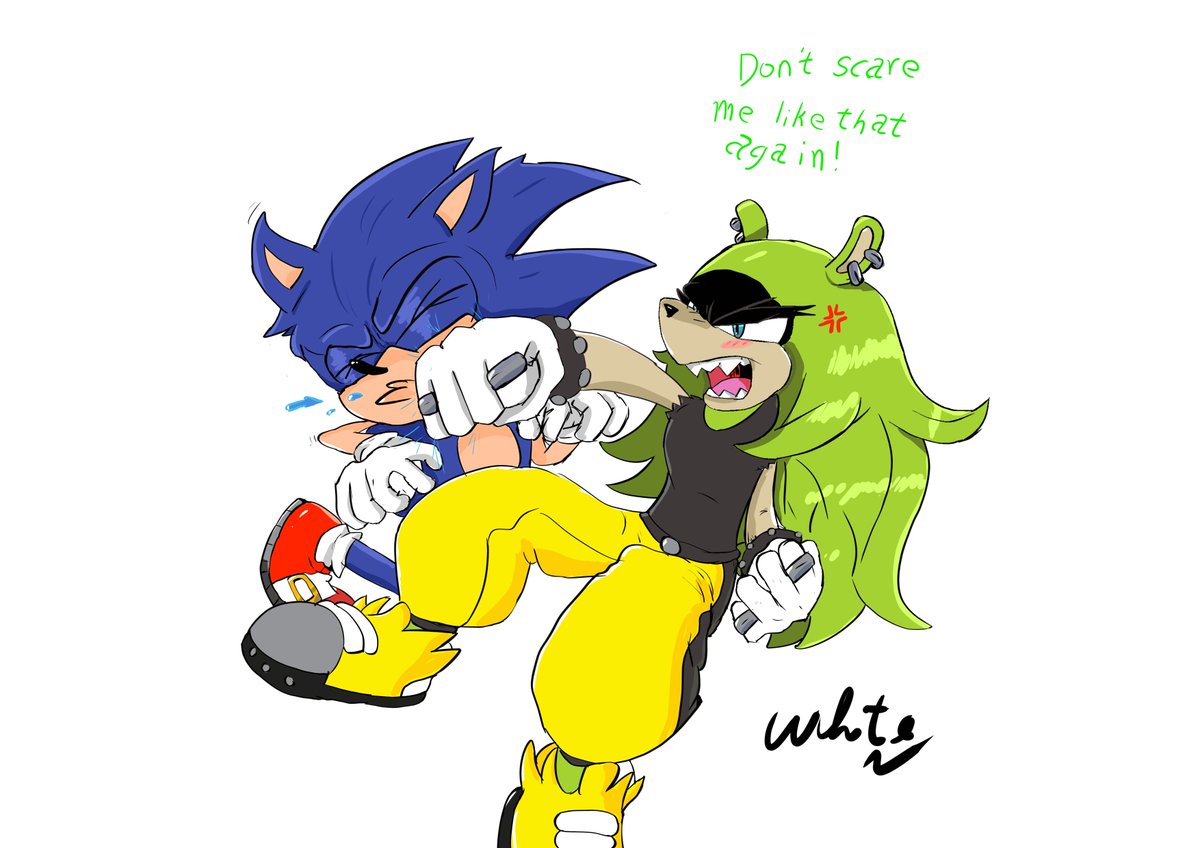 WCompri's tweet image. She got a little annoyed... But she soon regretted it.
#Sonurge