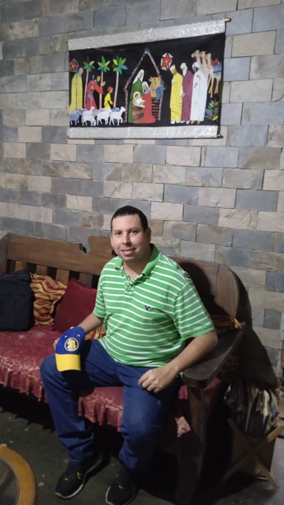 Andres_echv's tweet photo. Últimos días del año 2025. Deseo de corazón un feliz mes de diciembre para todos mis seguidores en X.  paz, bienestar y felicidad para todos los que lean este mensaje. Bendiciones y saludos cordiales. https://t.co/gTIxy6cyve