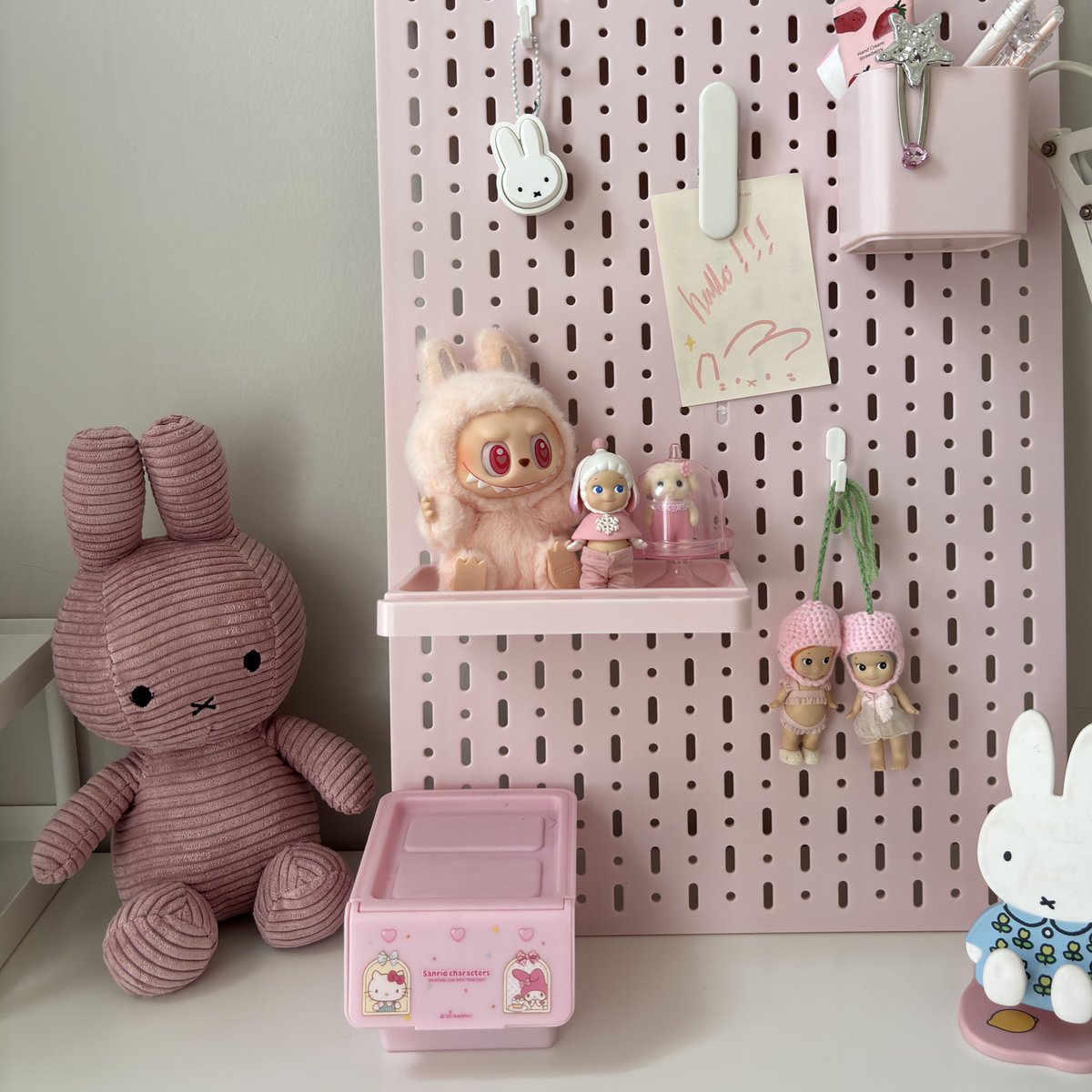 dinarfebra tweet media