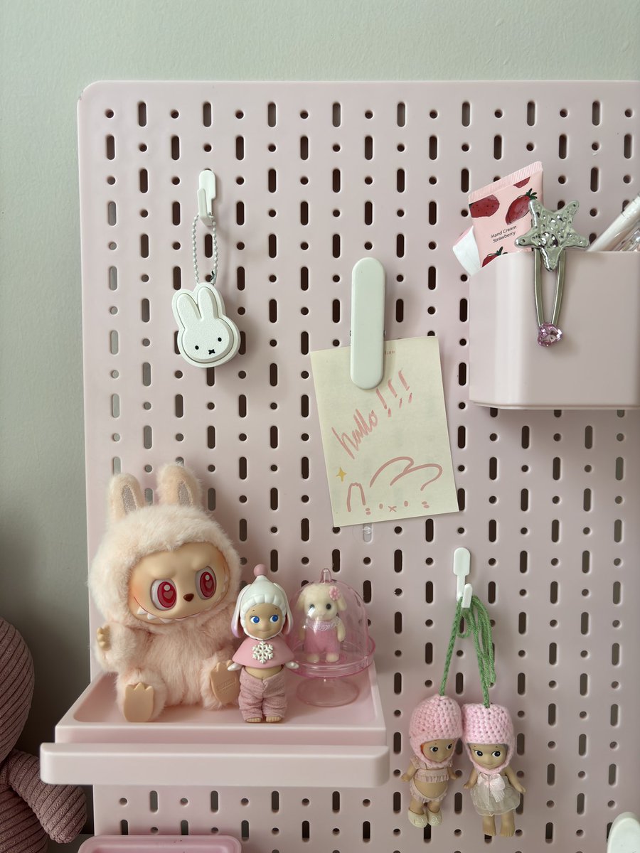 dinarfebra tweet media