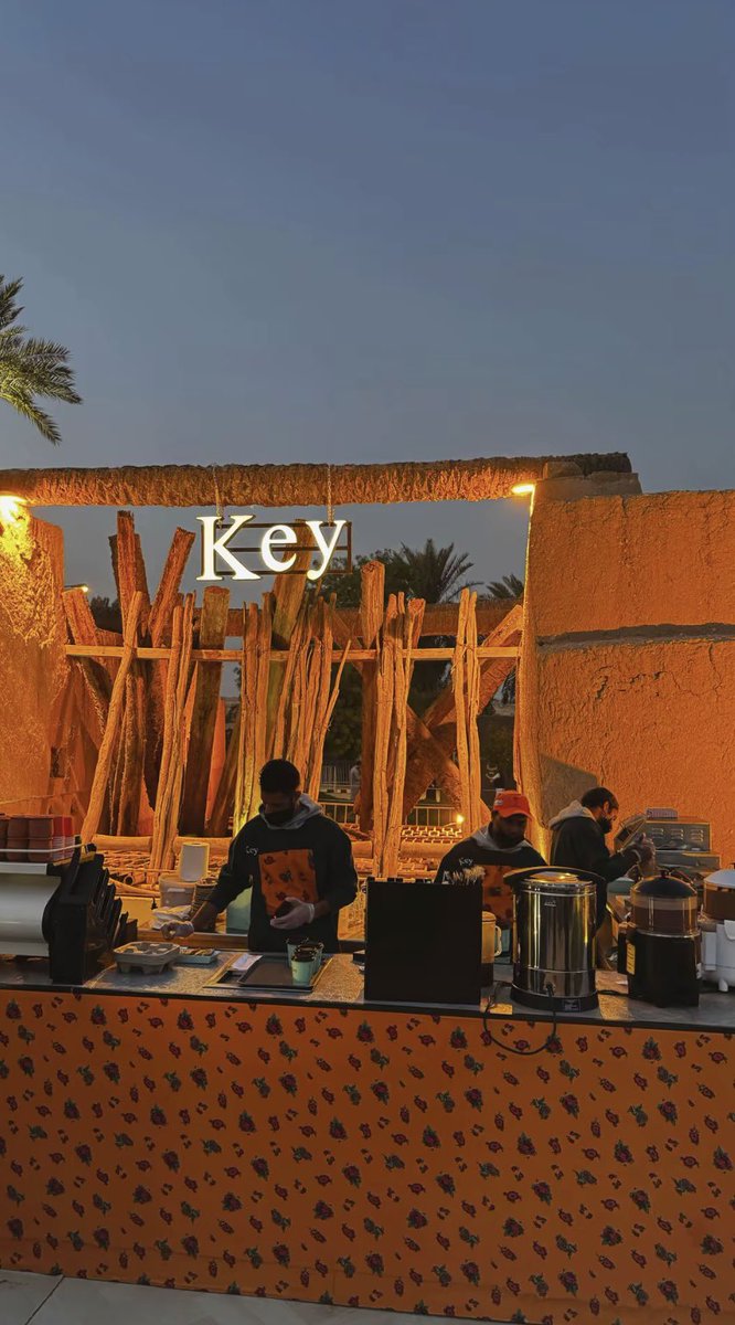 ترند الشتاء في #الرياض 🤩
مشتل كي | key المكان خيااال ورايق والنباتات حولك 🌳
يضم مطاعم وكافيهات واجواء كشتة رهيبة 😍🔥

📍الرياض - الرفيعة 
⬇️onelink.to/mwnguj