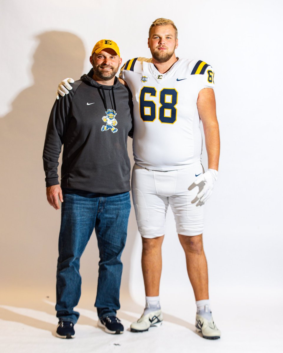 Noahanker4's tweet image. I’m extremely grateful for the opportunity to continue my academic and athletic career at @ETSUFootball I want to sincerely thank the entire coaching staff for believing in me and investing time and effort into recruiting me. Your trust and support mean a lot to me and my family.…