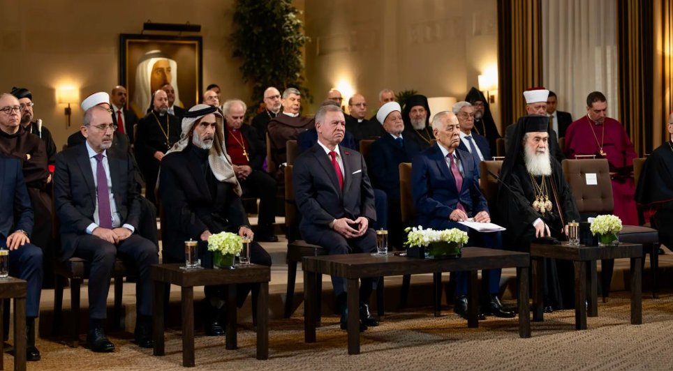 الملك يستقبل قيادات دينية مسيحية وإسلامية مقدسية وأردنية 