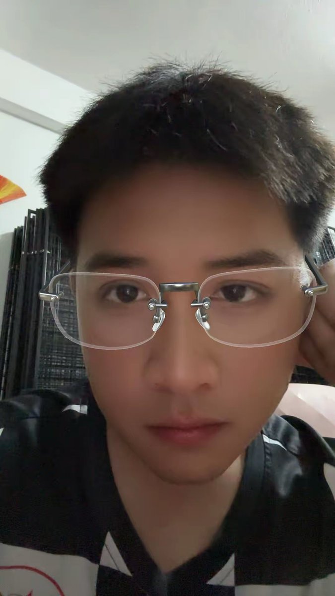 thew040's tweet photo. มีแค่สิ่งนี้ที่ ช่วยทำให้อุ่นได้ รึป่าว หนาวจิงไรจิง #แม่จัน🫨 https://t.co/8XjMLIIHBC