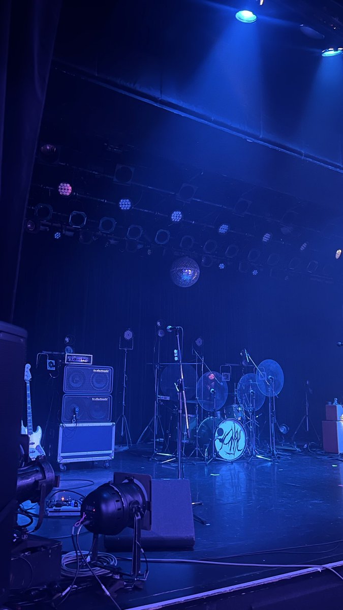 a_sand2mt's tweet photo. 好きなバンドしかいないイベント
3列目で浴びれて蒸発してしまいそう
yonige、w.o.d.、PEDRO、 iVy、Rons week間違いなくずっと好きな音楽ずっとかっこいいな… https://t.co/dNgsvBe0qt