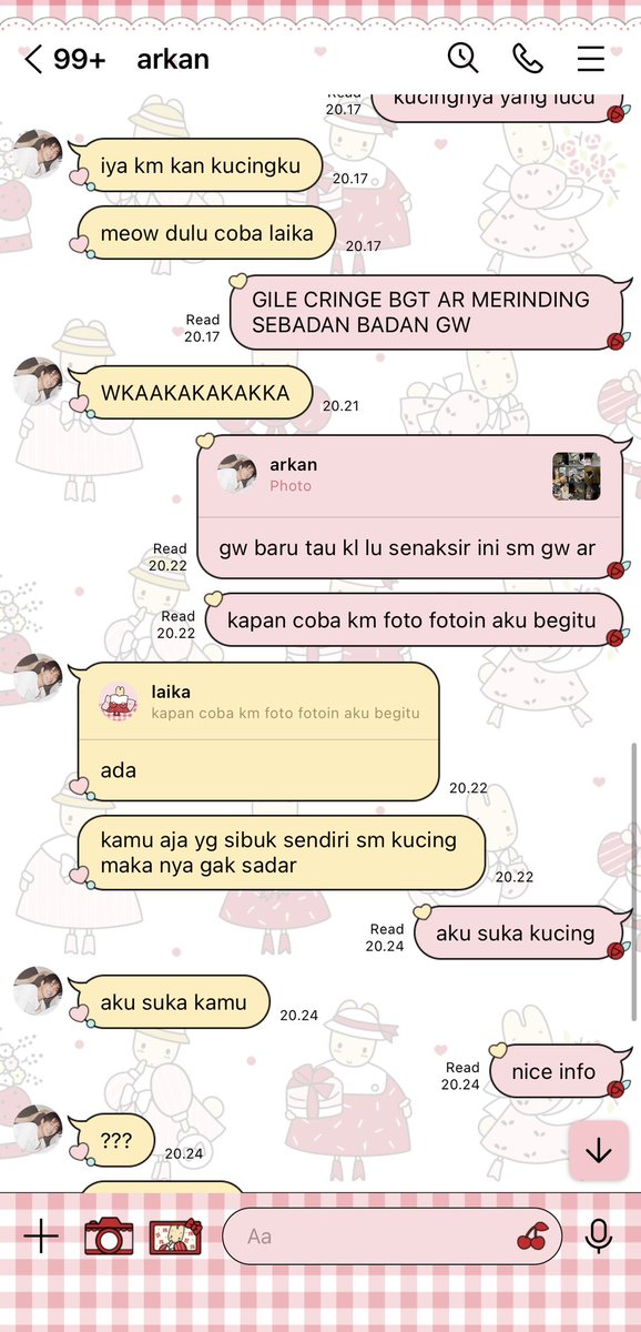 jourosalie's tweet image. meow