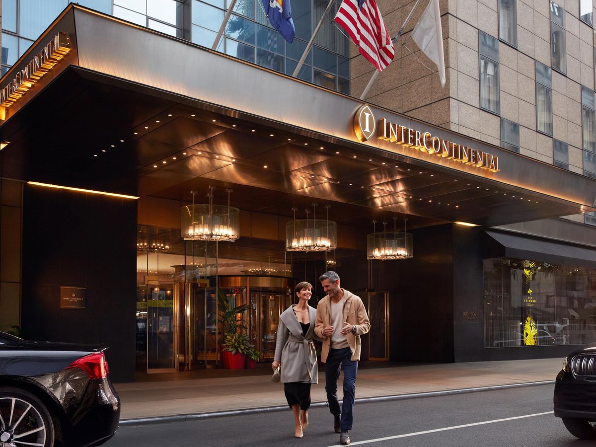 lnstantFoot's tweet image. 🚨 𝗟𝗘𝗦 𝗦𝗨𝗣𝗣𝗢𝗥𝗧𝗘𝗥𝗦 𝗗𝗨 𝗠𝗢𝗡𝗗𝗘 𝗘𝗡𝗧𝗜𝗘𝗥 𝗦𝗘𝗠𝗕𝗟𝗘𝗡𝗧 𝗛𝗬𝗣𝗘́𝗦 𝗣𝗔𝗥 𝗖𝗘𝗧𝗧𝗘 𝗗𝗨 𝗠𝗢𝗡𝗗𝗘 𝟮𝟬𝟮𝟲  ! 🏩🏟️⚽️

Depuis le tirage au sort des phases de groupe, 𝗹𝗲𝘀 𝗿𝗲𝗰𝗵𝗲𝗿𝗰𝗵𝗲𝘀 𝗱𝗲 𝘀𝗲́𝗷𝗼𝘂𝗿𝘀 𝗽𝗼𝘂𝗿 𝗹𝗲𝘀 𝘃𝗶𝗹𝗹𝗲𝘀 𝗵𝗼̂𝘁𝗲𝘀…