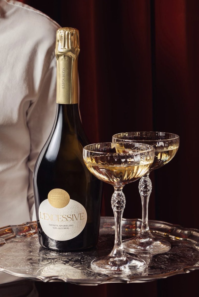 GP_Collection's tweet image. Seasons Greetings &amp;amp; love to all 🖤