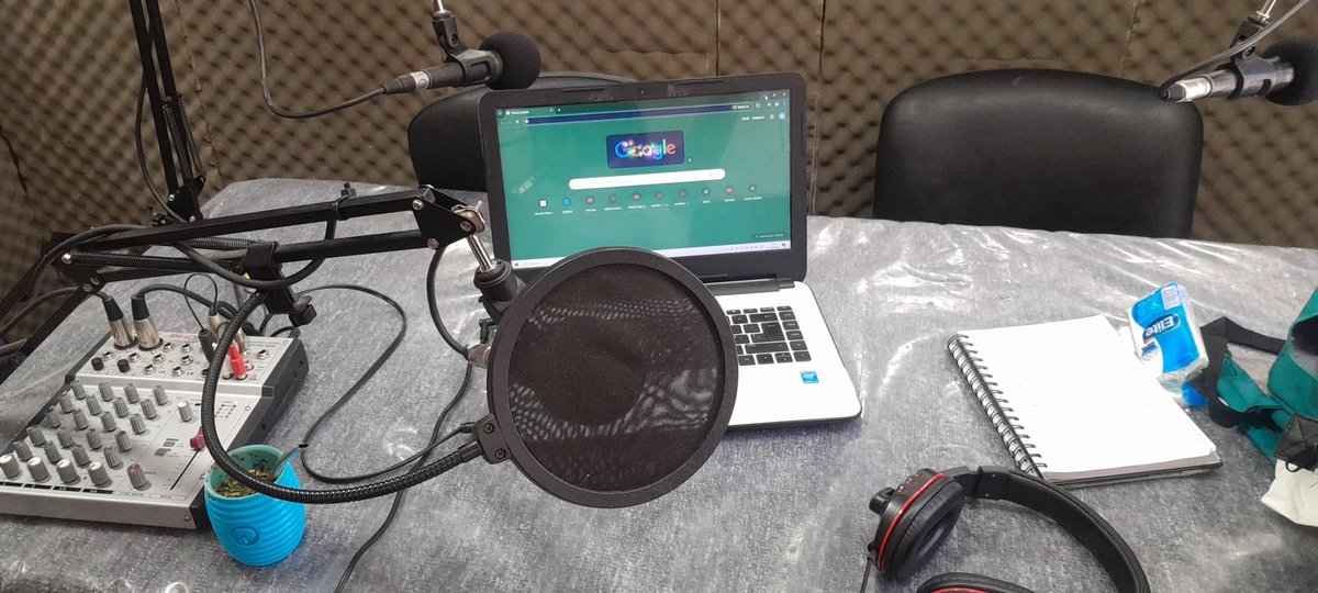 Estamos! Hasta las 12:00 del mediodía. Juegos, música, sorteos, nos divertimos🥳 y te acompañamos. Sintonizanos! FM 100.7