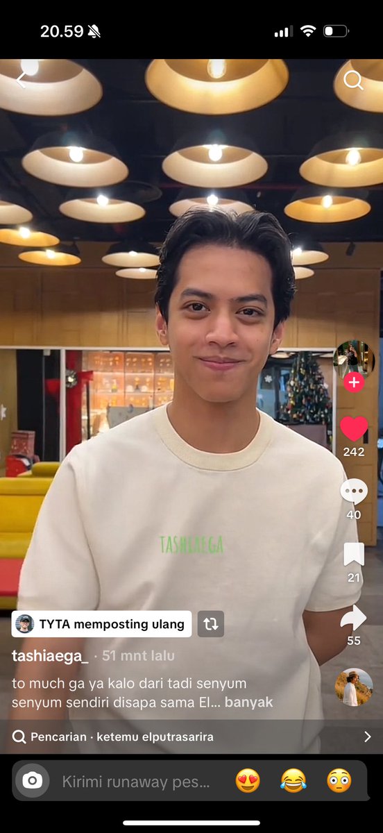 aynsbybys's tweet photo. BELAAAH TENGAAAHH??!!! WOI EL PUTRAAA BISA GANTENGNYA BIASAAA AJA NGGAAA JANGAN BERLEBIHAAAN GITUUU🤯🤯 https://t.co/iXidtEbdA1