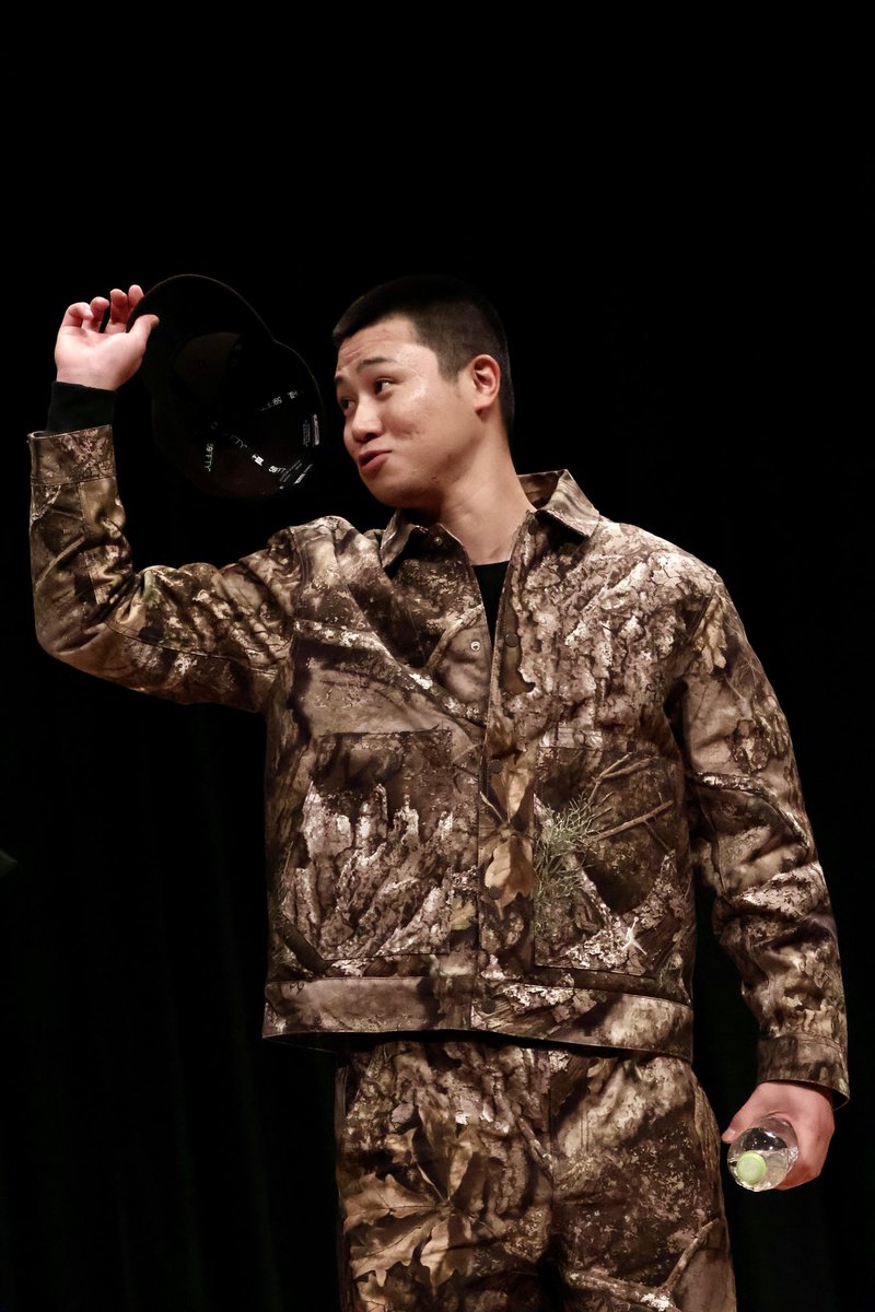 この日のために新しいセットアップ買ったって言ってた才木くん😸 #才木