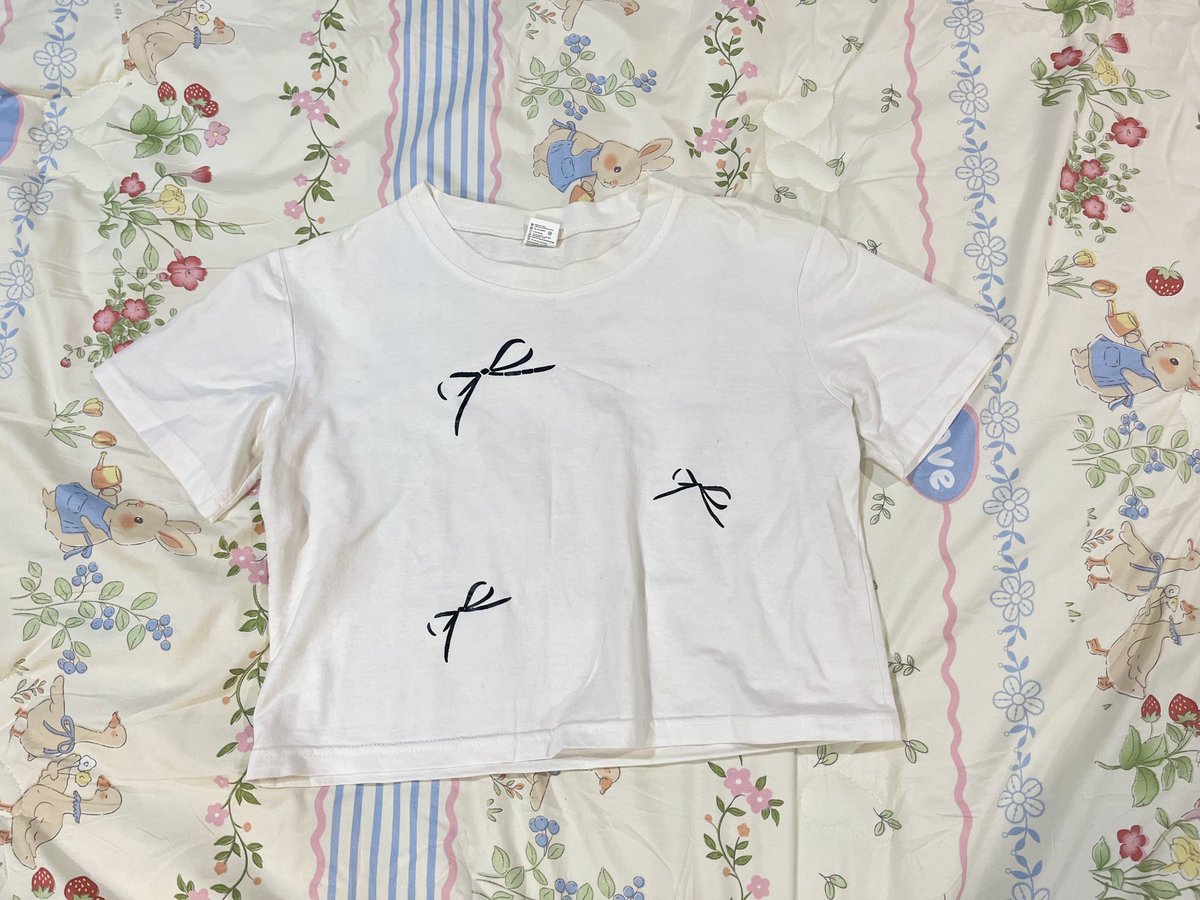 👚 tweet media