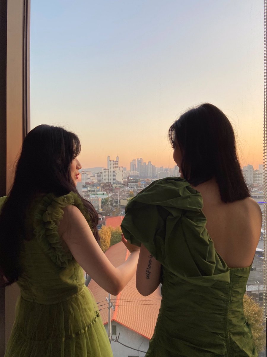 yuqiend's tweet image. elas fazem falta...