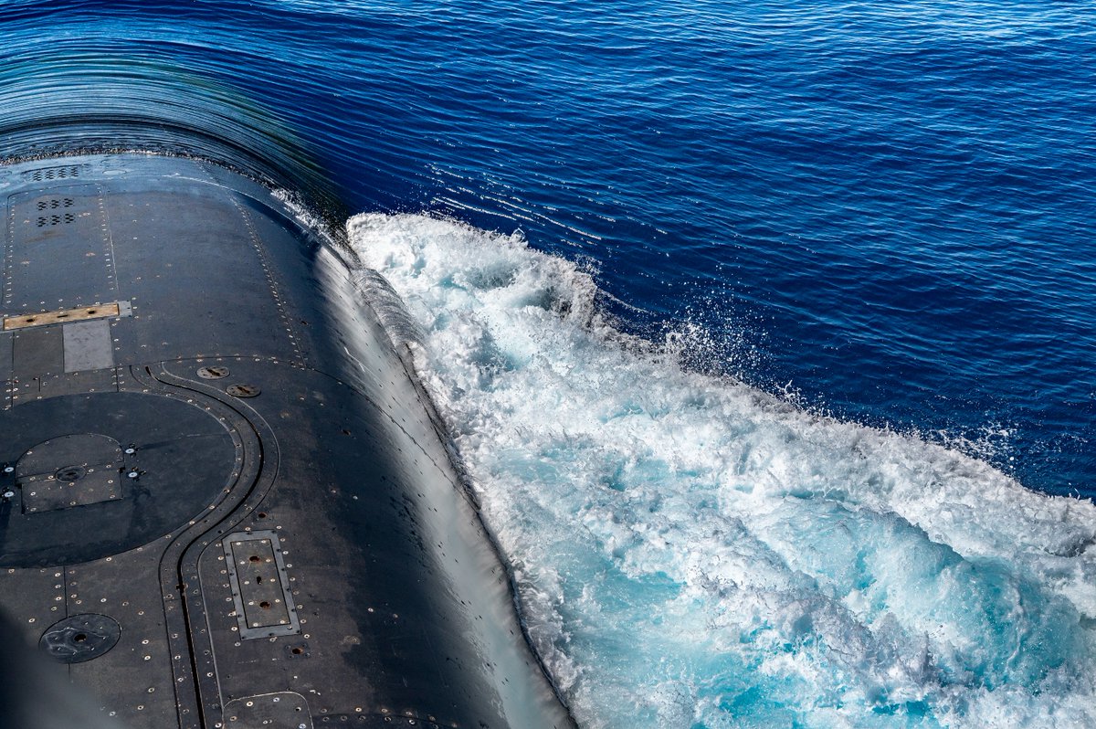 Marine nationale tweet media