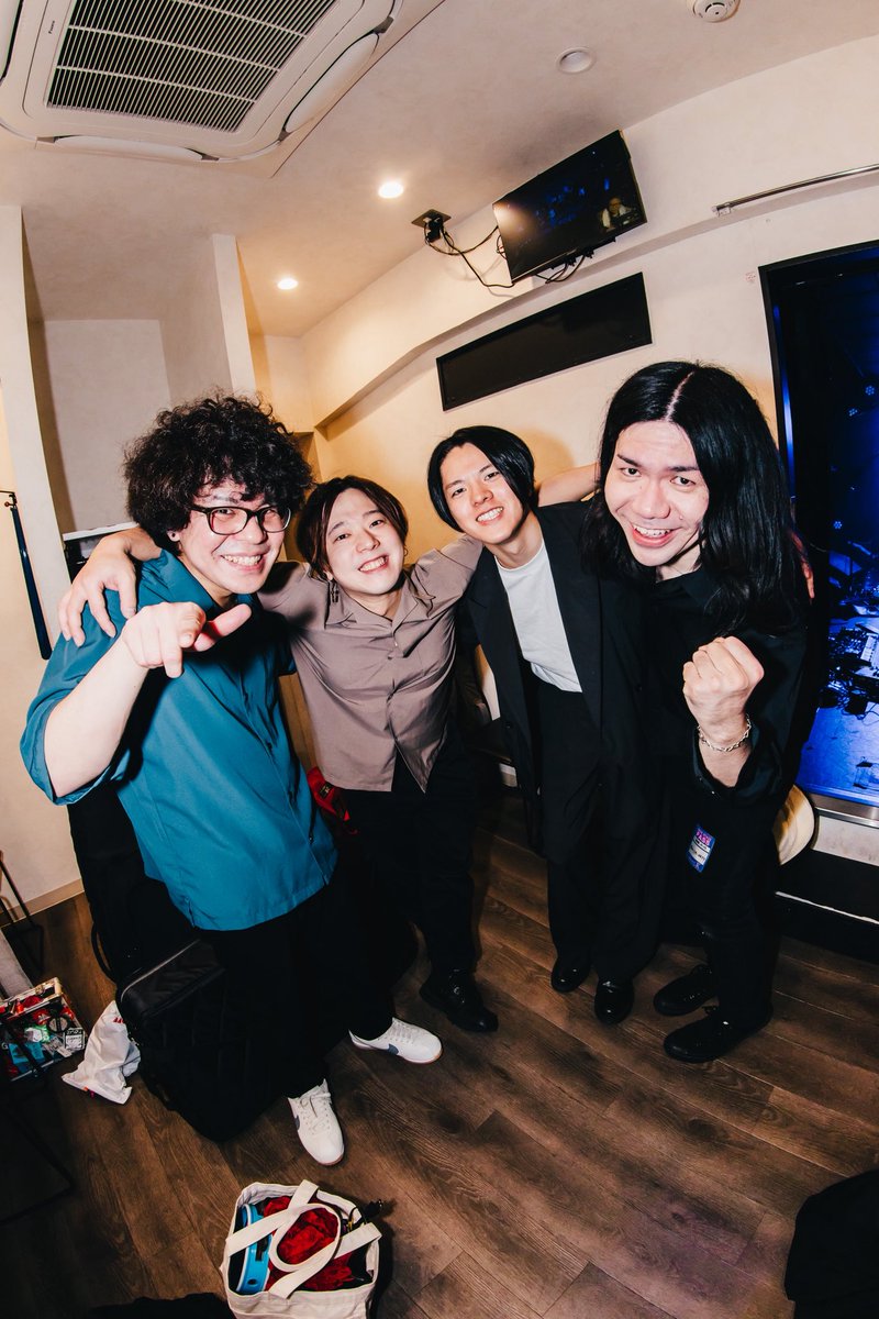 YCM_info's tweet photo. 【Thank you 忘年会】

昨日はご来場ありがとうございました！

出演してくれた
ar syura、Oh my!、Gum Girl
共同企画の吉祥寺PLANET K、
そしてご来場の皆様ありがとうございました！

そして、次回ライブは2026年2月2日に決まりました！
2025年もありがとう！ https://t.co/PN2DXOgnZX