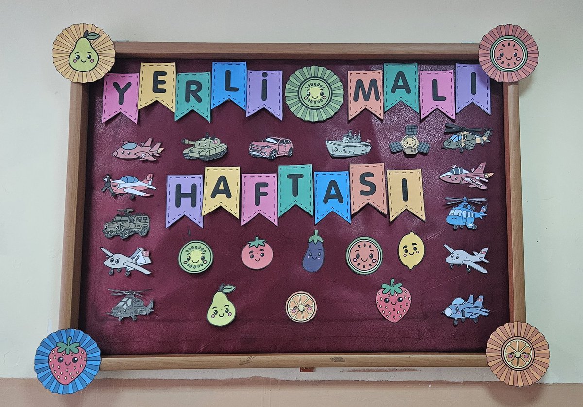Okulumuzda 12-18 Aralık Yerli Malı Haftası kapsamında etkinlik gerçekleştirdik. 🍎🍐🥝🍅🥕🍇
Yerli ve Milli araçlarımız tanıtılarak öğrencilerimiz bilgilendirildi.🚘✈️🛥