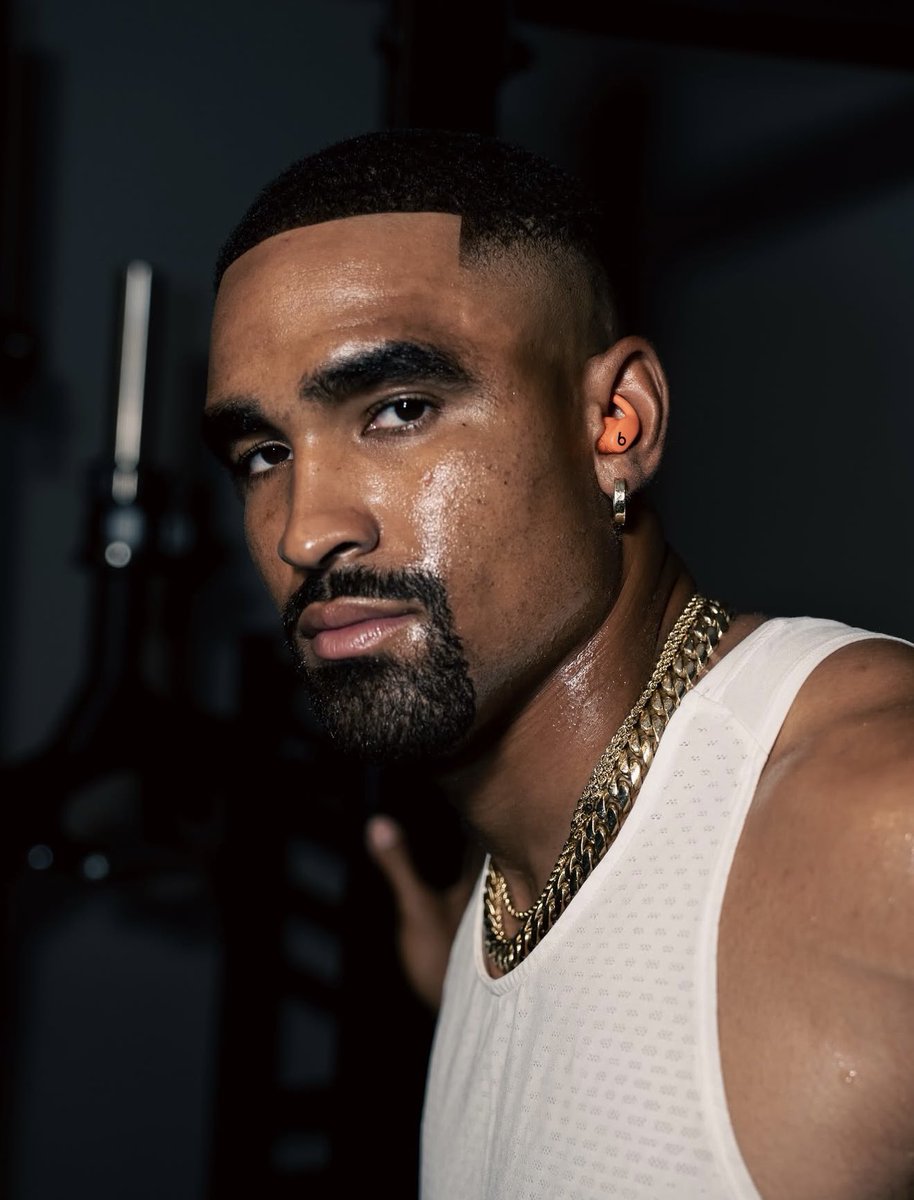 tomstakes's tweet image. “Perception by those who are watching. I’m not watching. I’m living.” - Jalen Hurts