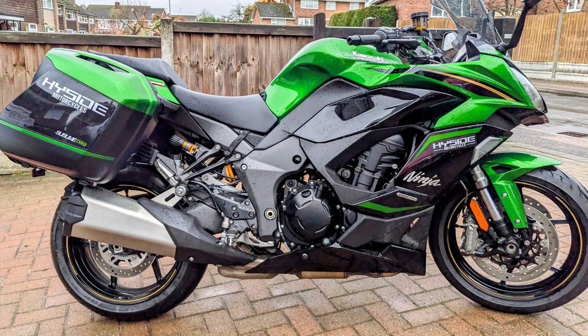 Mick Jones tweet media