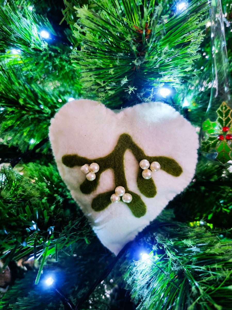 Word Loft - Sue Claremont tweet media