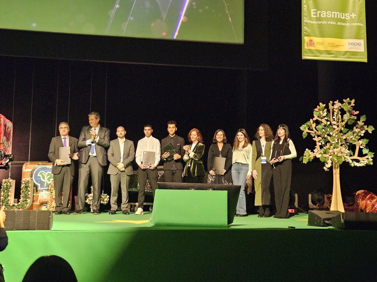 GVASomFP tweet media