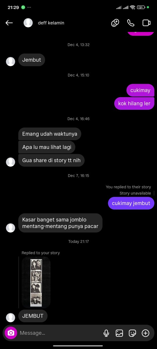 Httpjola's tweet image. kasian banget nih temen kelamin gua