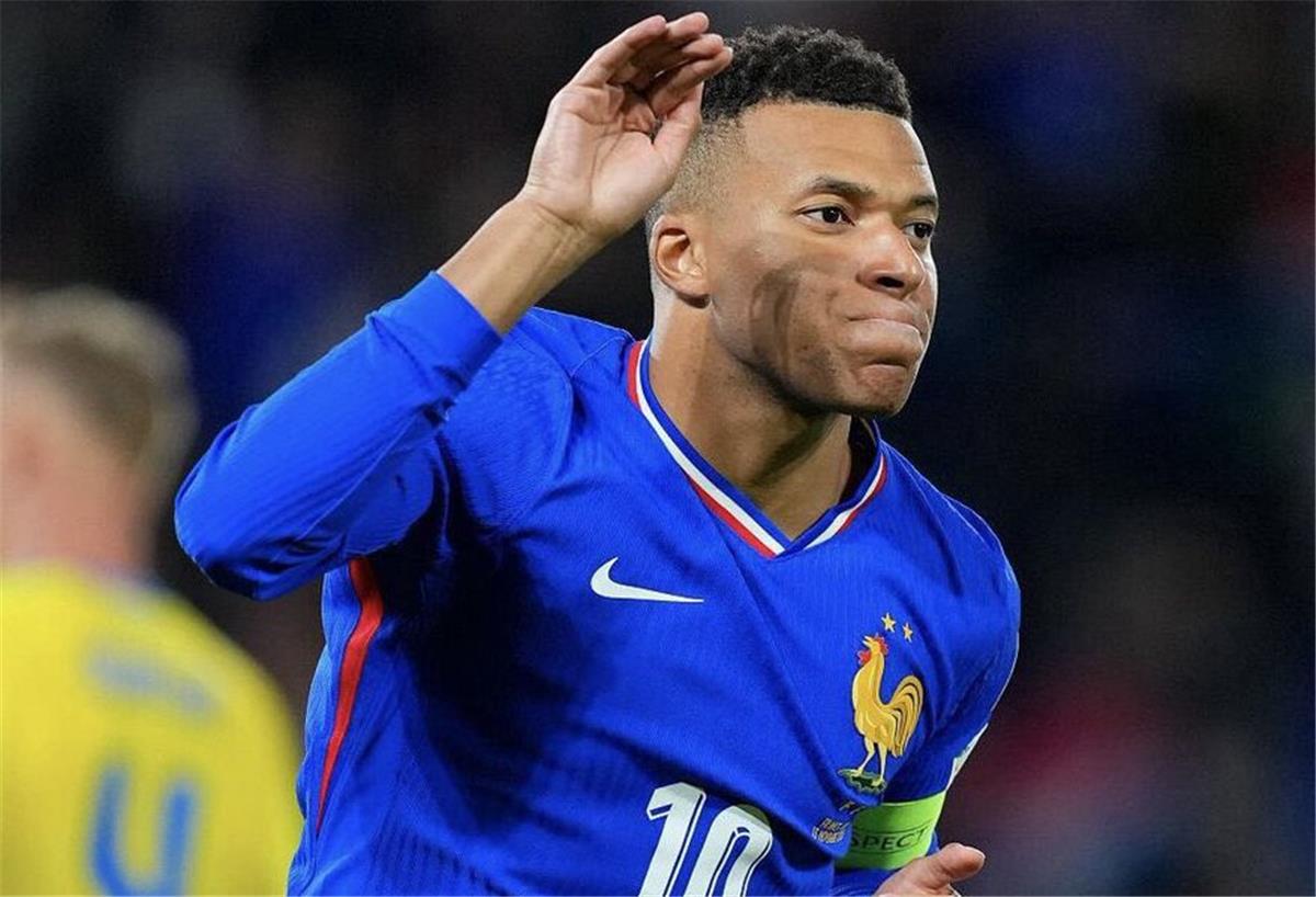 معايير «ذا بيست» تحت المجهر بعد استبعاد #مبابي 