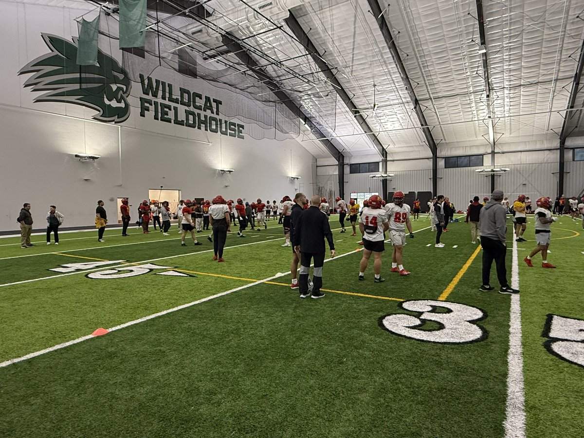 FerrisFootball's tweet photo. Last practice in Michigan! Dawgs headed to Texas for the national title game today. Thanks to Jenison HS for use of the indoor facility before flight out of GR! ✈️ https://t.co/YQYydS1gxI