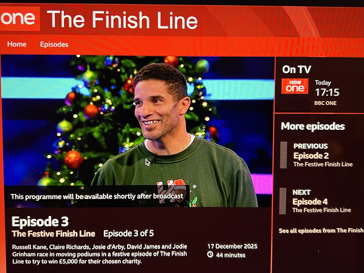 Just under 2 1/2 hours until episode 3 of The Festive Finish Line on BBC ONE at 5.15pm! Join Roman, me and our intrepid celebs on their trusty sleighs racing to win £5k for their charities. 
Enjoy your cuppa &amp; a custard cream while you shout your answers at the screen!