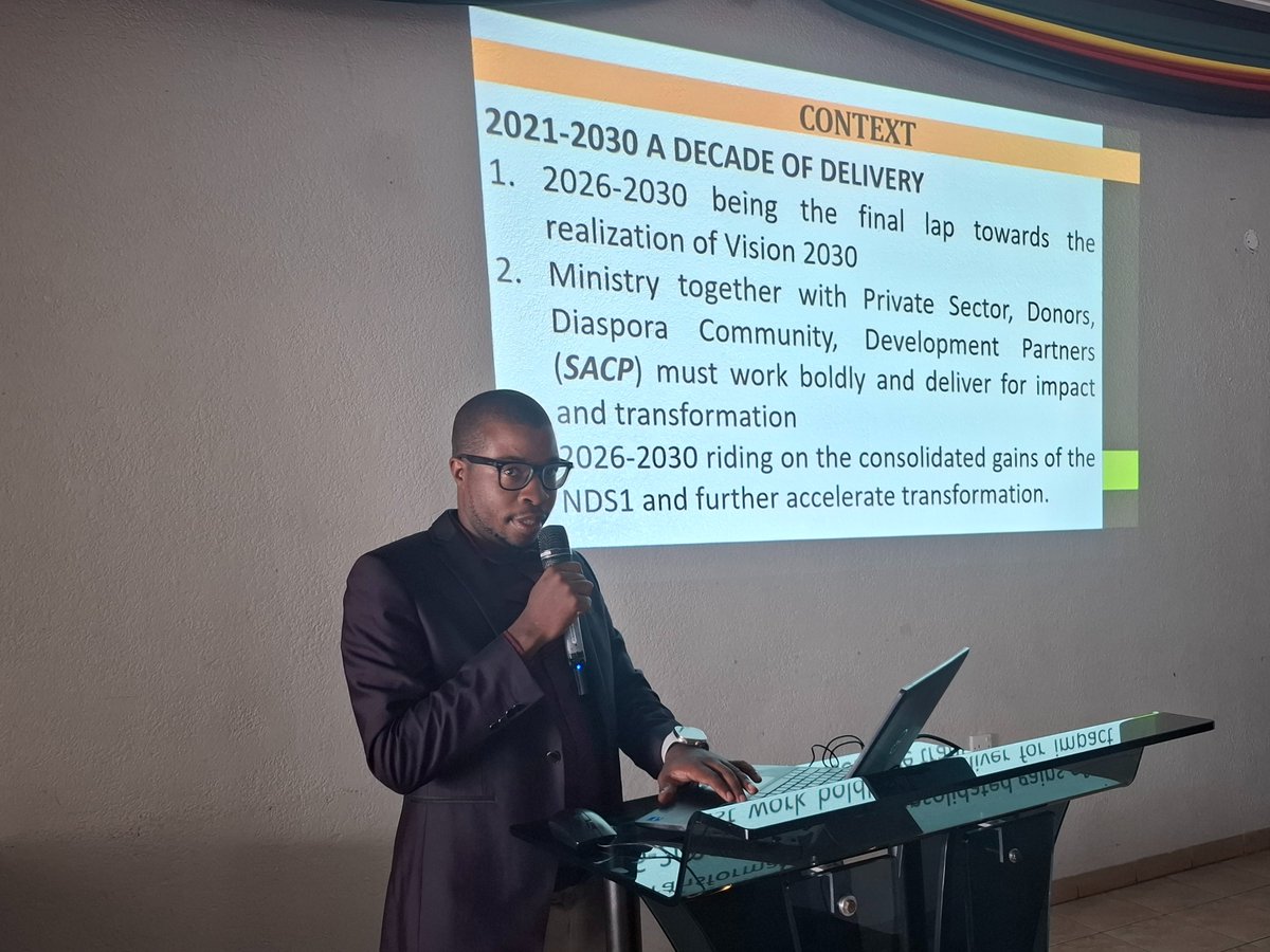 sacp_zimbabwe's tweet photo. The Ministry of Lands, Agriculture, Fisheries, Water and Rural Development has made a presentation on the Agriculture Food Systems and Rural Transformation Strategy 2 (AFSRTS 2) to the SACP Strategic Planning Workshop.  Under the new blueprint that will run from 2026 to 2030, https://t.co/jqM95GWng5