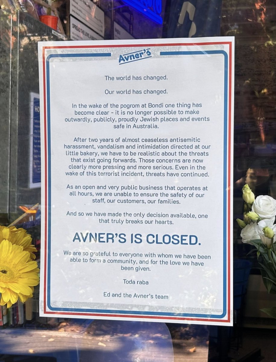 Kevin Youkilis tweet media