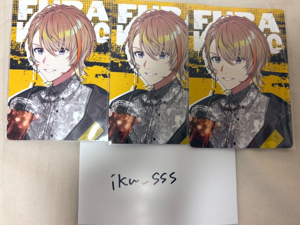 ひだり tweet media