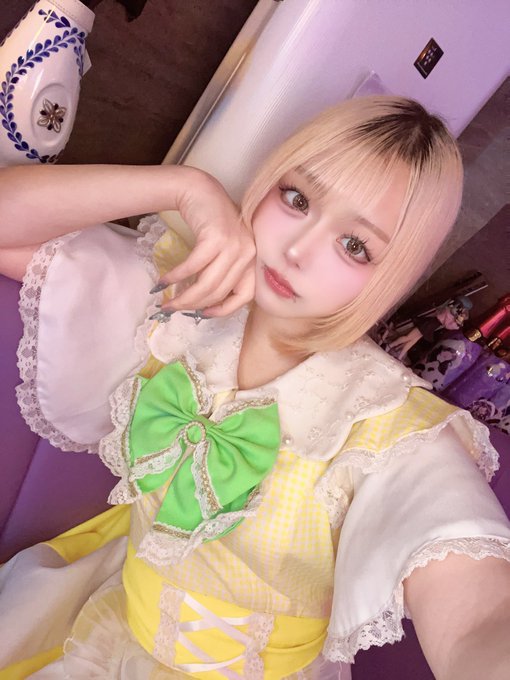 歌舞伎町コンカフェ　月よう日の躁うつのツイート